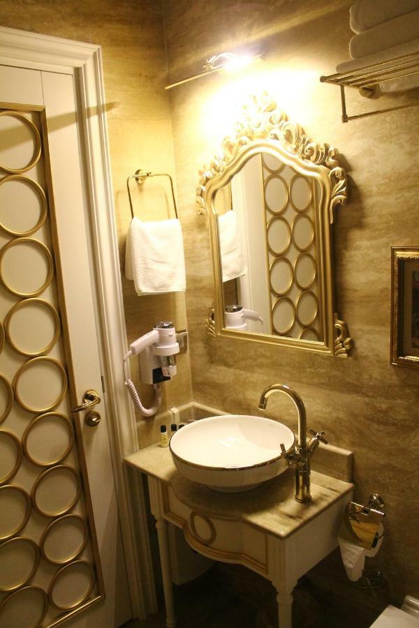 Laledan Hotel Cesme Exterior foto